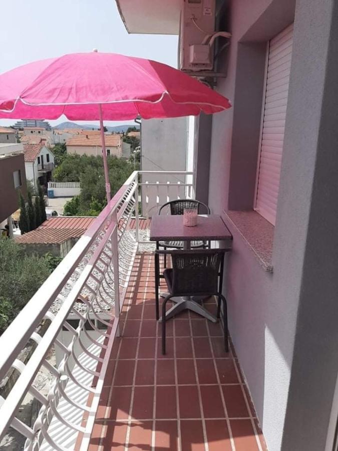 Apartmani Bonić Vodice Exterior foto