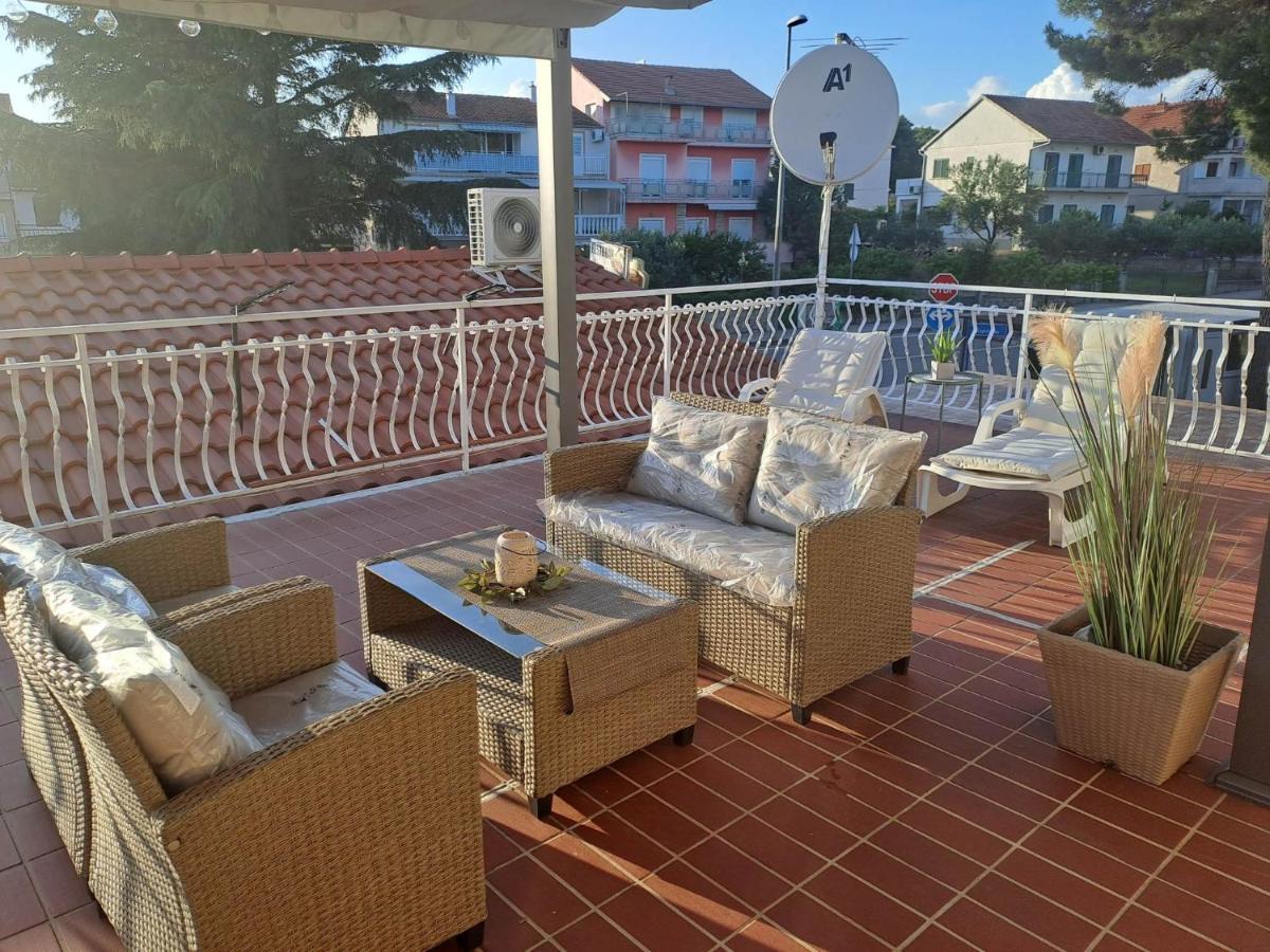Apartmani Bonić Vodice Exterior foto